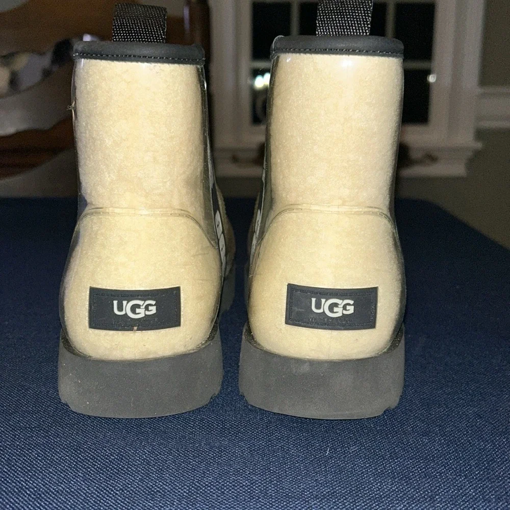 Ugg Winter Boot‎